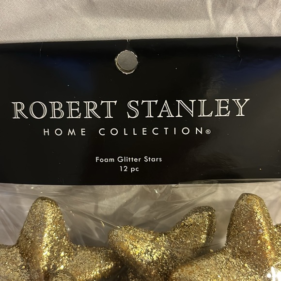 Robert Stanley Foam Star Table Scatter Silver & Gold NWT - Picture 2 of 5